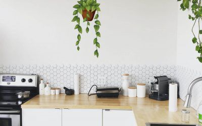Aprende a colocar vinilos decorativos sin burbujas